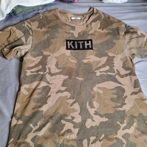 Kith nyc camo tshirt used lightly